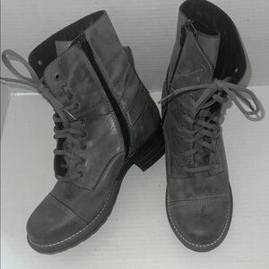 Taos Footwear Women's Crave Boot